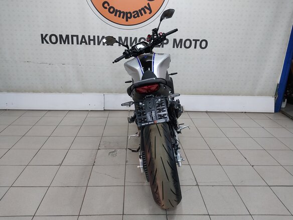 2023 Yamaha MT-09 (FZ-09), синий, 1125000 рублей - вид 3