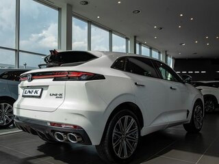 2024 Changan UNI-K, белый, 4699900 рублей, вид 5