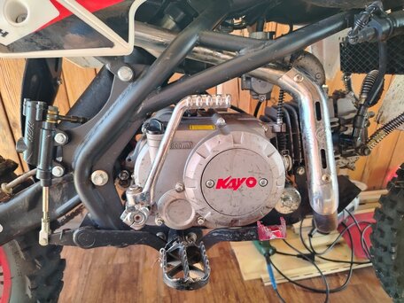 2021 Kayo Basic YX140EM, красный, 80000 рублей, вид 2