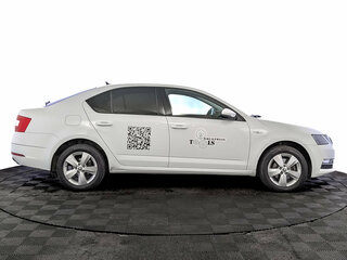 2019 Skoda Octavia III (A7) Рестайлинг, белый, 1873500 рублей, вид 4