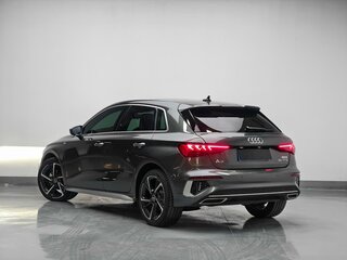 2022 Audi A3 Sportback 35 TFSI IV (8Y), серый, 1580000 рублей, вид 5