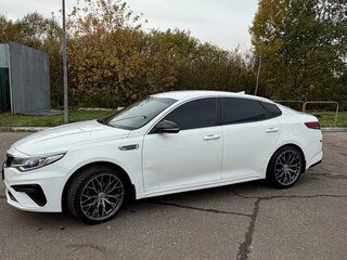 2020 Kia Optima IV Рестайлинг, белый, 1250000 рублей, вид 2