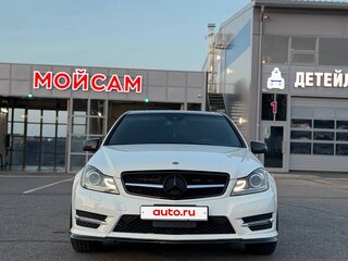 2012 Mercedes-Benz C-Класс 300 III (W204) Рестайлинг, белый, 1800000 рублей, вид 3