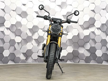 2024 Triumph Scrambler, чёрный, 695000 рублей, вид 5