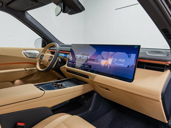 2026 Lynk & Co 900, чёрный, 7790000 рублей - вид 14