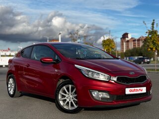 2014 Kia Ceed II, красный, 850000 рублей, вид 3