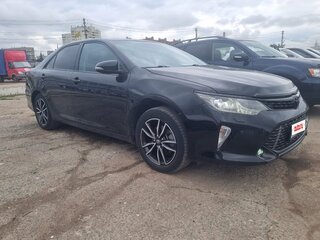 2018 Toyota Camry VII (XV50) Рестайлинг 2, чёрный, 2230000 рублей, вид 1