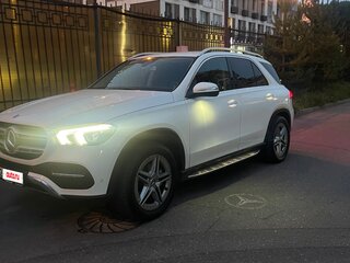 2019 Mercedes-Benz GLE 300 d II (V167), белый, 5250000 рублей, вид 2