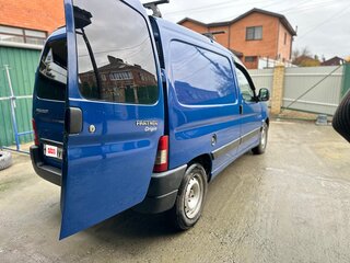 2010 Peugeot Partner I Рестайлинг, синий, 460000 рублей, вид 3