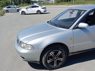 1998 Audi A4 I (B5), серебристый, 238000 рублей, вид 2