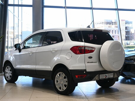2017 Ford EcoSport II, белый, 995000 рублей, вид 4