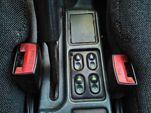 2002 Lada (ВАЗ) 2112, серебристый, 89990 рублей - вид 11