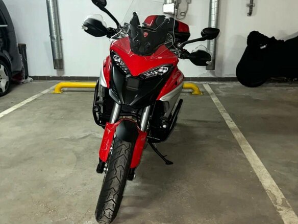 2024 Ducati Multistrada V4, красный, 2500000 рублей - вид 5