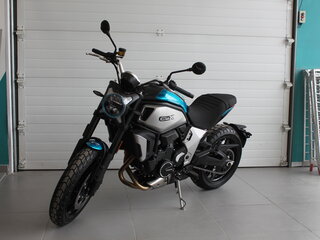 2024 CFMoto 700CL-X Heritage, синий, 691920 рублей, вид 3