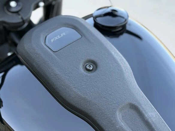 2022 Harley-Davidson Low Rider, чёрный, 1540000 рублей - вид 7