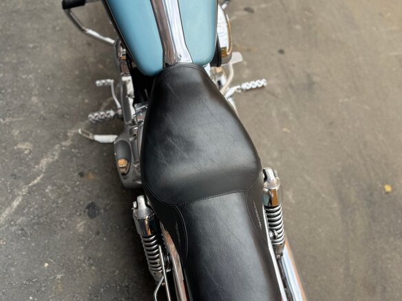 2007 Harley-Davidson Dyna Low Rider, синий, 900000 рублей - вид 13
