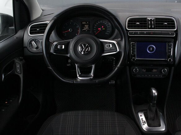 2018 Volkswagen Polo V Рестайлинг, серебристый - вид 5