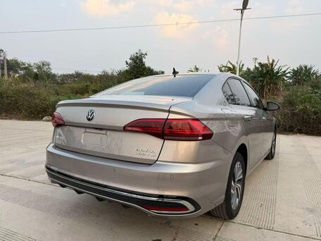 2026 Volkswagen Bora IV (China Market) Рестайлинг, бежевый, 1650000 рублей, вид 4