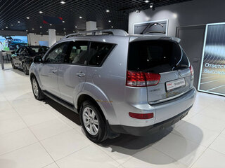 2009 Citroen C-Crosser, серый, 748000 рублей, вид 5