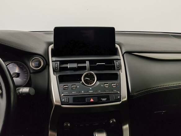 2020 Lexus NX 200 I Рестайлинг, чёрный, 3499000 рублей - вид 14