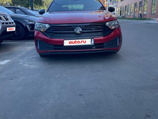 2023 Volkswagen Jetta VII Рестайлинг, красный, 2180000 рублей, вид 3