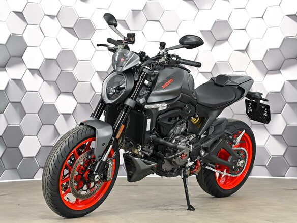 2021 Ducati Monster 937, серый, 819000 рублей - вид 1