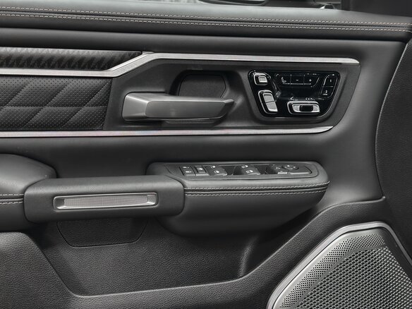 2026 Ram 1500 Crew Cab V Рестайлинг, чёрный, 9900000 рублей - вид 24