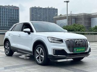 2019 Audi Q2 L e-tron I, белый, 1520000 рублей, вид 3