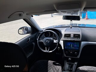 2014 Skoda Yeti I Рестайлинг, серый, 1200000 рублей, вид 5