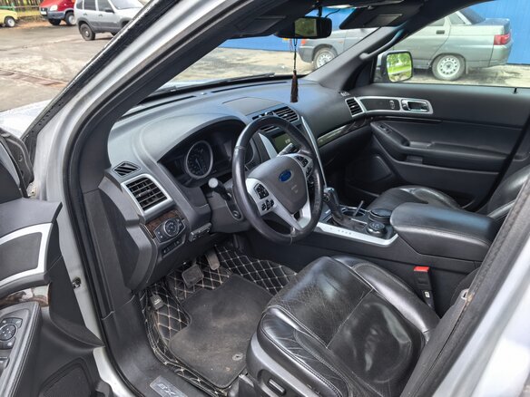 2012 Ford Explorer V, серый, 1920000 рублей - вид 9