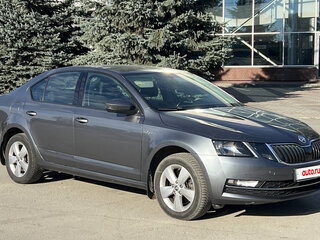 2019 Skoda Octavia III (A7) Рестайлинг, серый, 1950000 рублей, вид 3