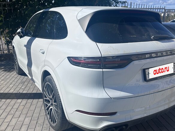 2020 Porsche Cayenne III, белый, 5650000 рублей - вид 5