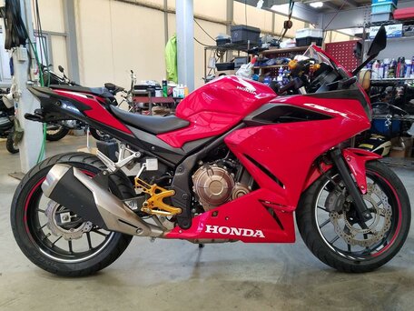 2021 Honda CBR 400R, красный, 649000 рублей, вид 2