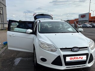 2013 Ford Focus III, белый, 590000 рублей, вид 2