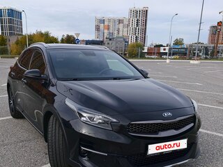 2020 Kia XCeed I, чёрный, 2000000 рублей, вид 2