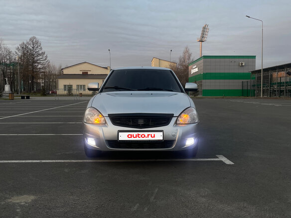 2010 Lada (ВАЗ) Priora I, серебристый, 270000 рублей - вид 2