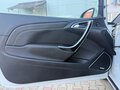 2012 Opel Astra GTC J Рестайлинг, белый, 800000 рублей - вид 11