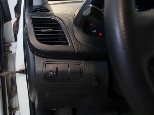 2011 Hyundai Solaris I, белый - вид 33