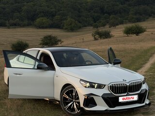 2024 BMW 5 серии 530i xDrive VIII (G60/G61/G68), белый, 6999999 рублей, вид 1