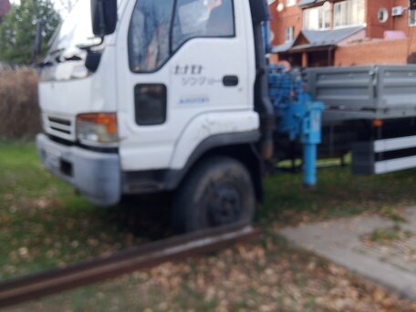 1995 Isuzu Forward (F-Series), белый, 3500000 рублей, вид 4