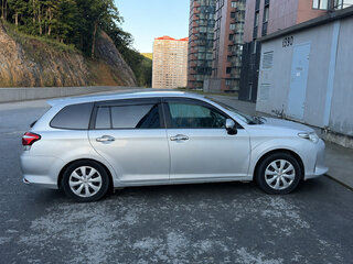 2021 Toyota Corolla Fielder XI (E160, E170) Рестайлинг 2, серебристый, 1550000 рублей, вид 3