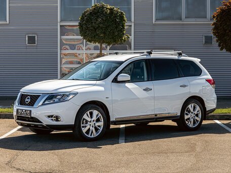 2015 Nissan Pathfinder IV, белый, 1275000 рублей, вид 1