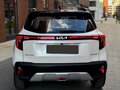 2026 Kia Seltos I Рестайлинг, белый, 2150070 рублей - вид 1