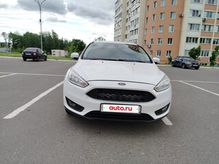 2015 Ford Focus III Рестайлинг, белый, 1050000 рублей, вид 1