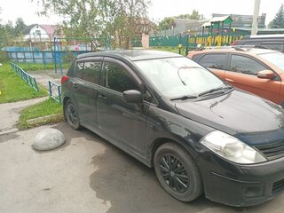2010 Nissan Tiida I, чёрный, 500000 рублей, вид 2