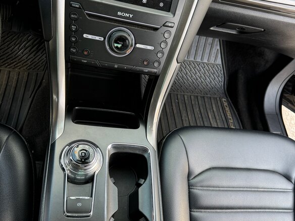 2019 Ford Fusion (North America) II Рестайлинг, чёрный, 1600000 рублей - вид 28