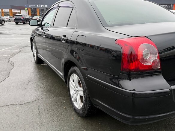 2004 Toyota Avensis II, чёрный, 530000 рублей - вид 5