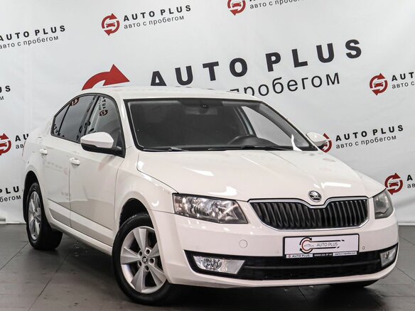 2013 Skoda Octavia III (A7), белый, 949000 рублей
