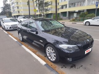 2013 BMW 5 серии 520i VI (F10/F11/F07), чёрный, 1430000 рублей, вид 1