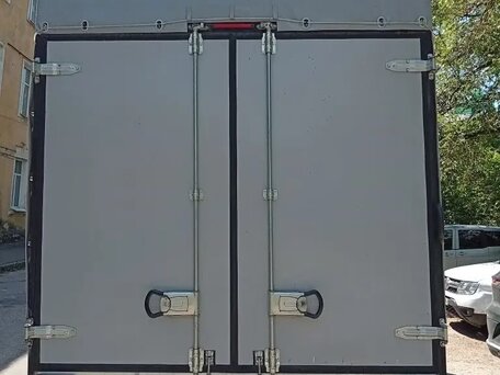 2025 УАЗ Профи, серый, 1900000 рублей, вид 5
